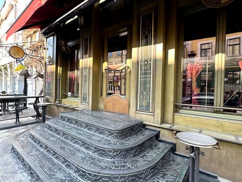 комерційна за адресою Ланжеронівська вул., 26