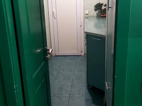 комерційна за адресою 200-річчя Кривого Рогу просп., 9
