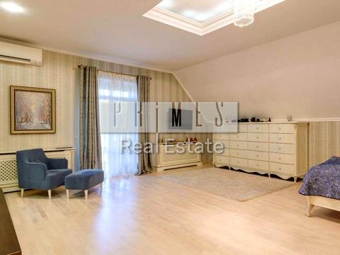 будинок за адресою смт. Козин, Дачна вул.