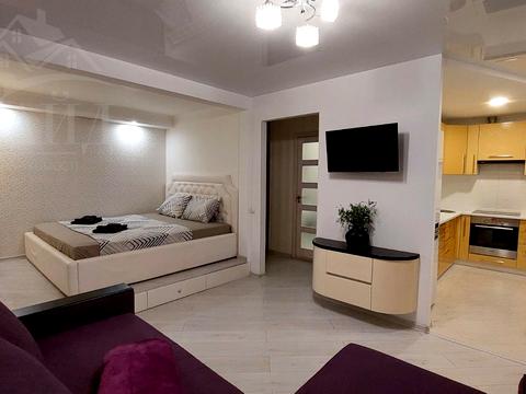квартира за адресою Михайла Лушпи просп., 17