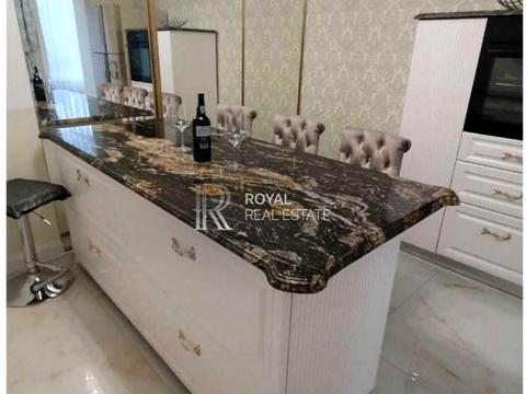 будинок за адресою смт. Козин, Лугова вул.