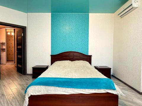 квартира по адресу Ревуцкого ул., 7-В