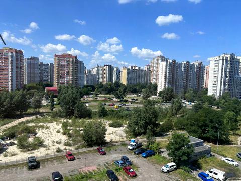 квартира за адресою Григоренка, 28Б