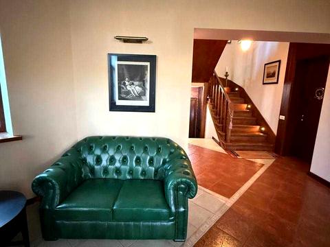 будинок за адресою Кленова