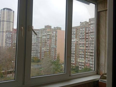 комната по адресу Червоной Калины просп. (Владимира Маяковского), 5-А