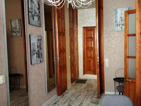 квартира за адресою Приморський бульв., 10