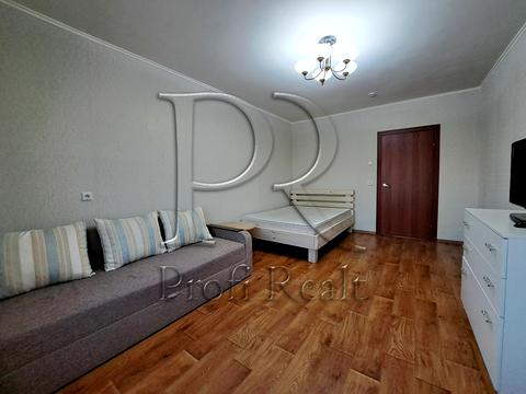 квартира за адресою Академіка Глушкова просп., 9-Є