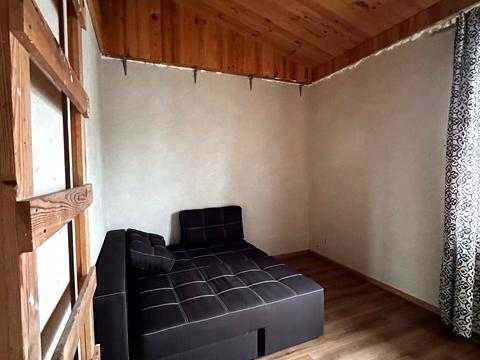 дом по адресу Дніпровська