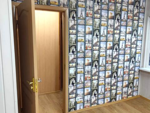 комерційна за адресою Грушевського вул., 63
