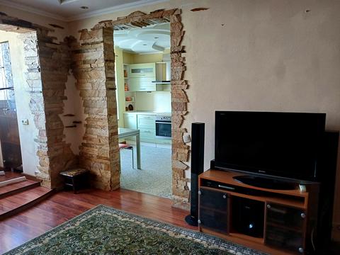 квартира за адресою Анни Ахматової вул., 37