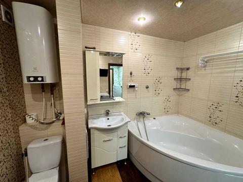 квартира за адресою 200-річчя Кривого Рогу просп., 10