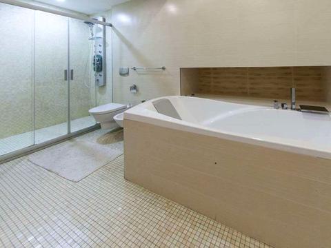 квартира за адресою Київ, Михайла Грушевського вул., 9-А