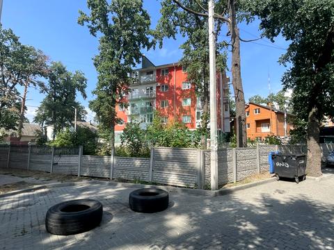 ділянка за адресою Щаслива вул., 25