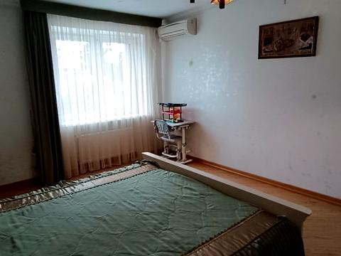 будинок за адресою 10-та Лінія вул.