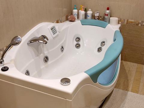 квартира по адресу Уинстона Черчилля ул. (Красноткацкая), 16-Б