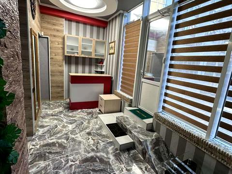 комерційна за адресою Аркадійське плато вул. (Гагаринське плато), 5/2