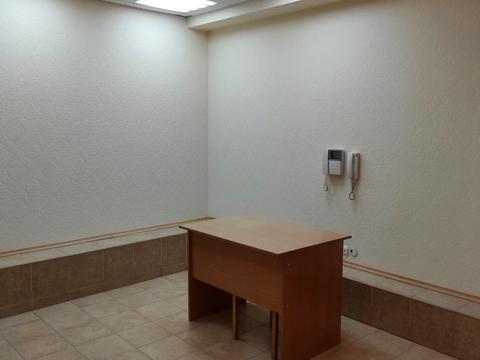 комерційна за адресою Митрополита Василя Липківського вул. (Урицького), 40