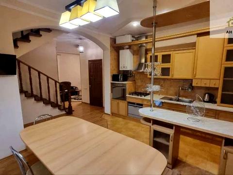 будинок за адресою Юрія Шевельова вул. (Червоного Льотчика), 27