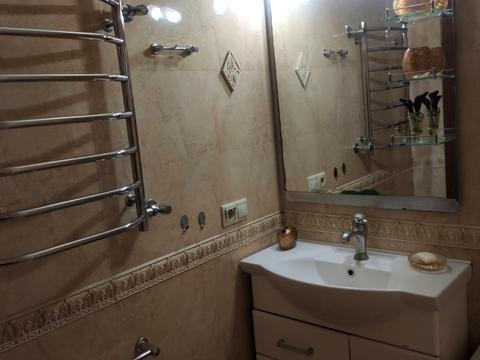 квартира за адресою Ревуцького вул., 21