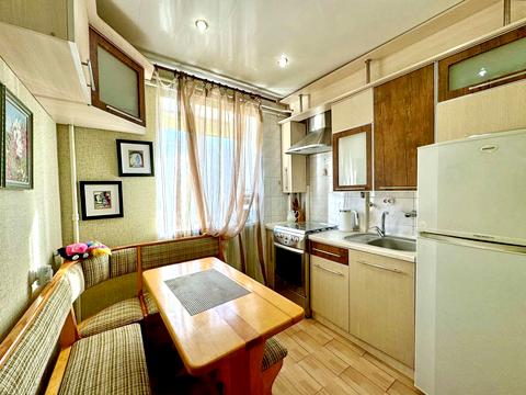 квартира за адресою Райдужна вул., 45