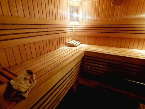 будинок за адресою с. Колонщина, Новомар'янівська, 5А