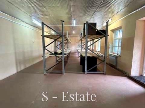 коммерческая по адресу Нарвская ул., 1