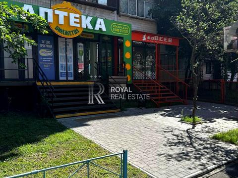 коммерческая по адресу Драгоманова ул., 27