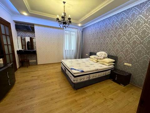 квартира по адресу Жуковського, 10