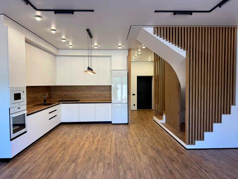 дом по адресу Соборна