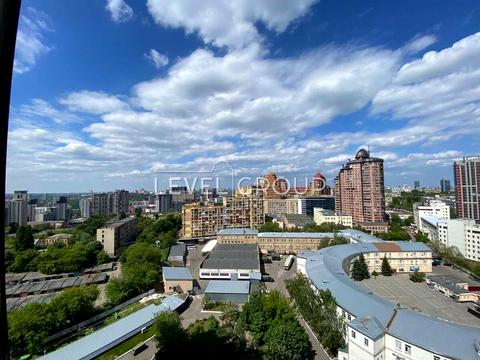 квартира за адресою Євгена Коновальця вул. (Щорса), 44-А