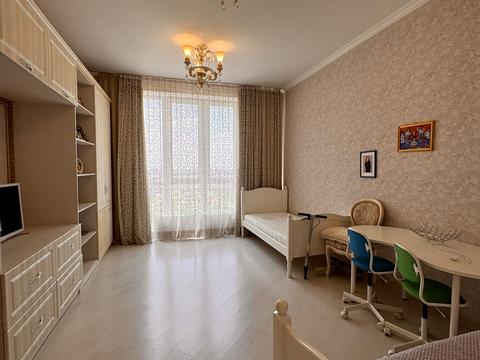 квартира за адресою Літературна вул., 12