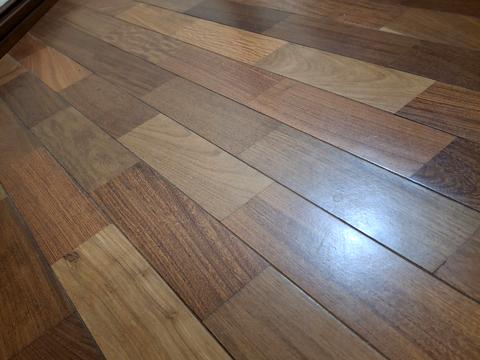 будинок за адресою Незалежності