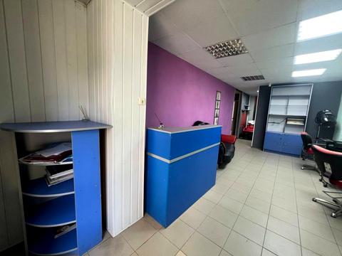 комерційна за адресою Соборності України вул., 233