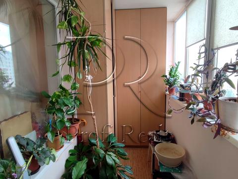 квартира за адресою Дарницький бульв., 8