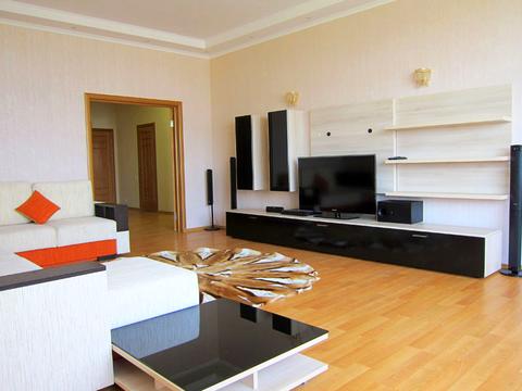 квартира за адресою Старонаводницька вул., 6б