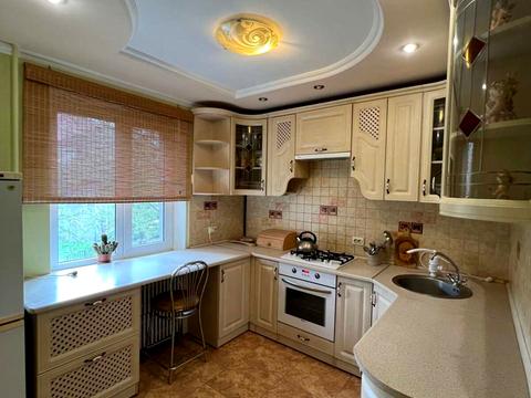 квартира за адресою Панаса Мирного вул., 30