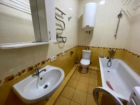 квартира по адресу Единства ул., 6