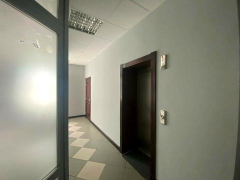 комерційна за адресою Ігорівська вул., 7