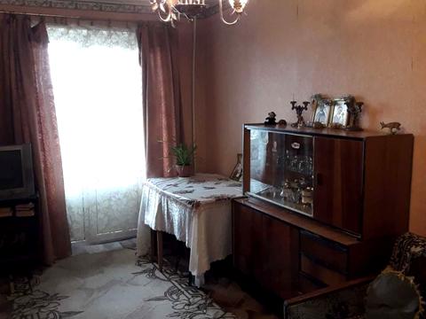 квартира по адресу Строителей ул., 12