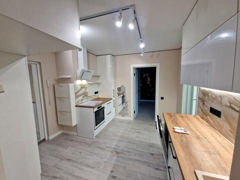 квартира за адресою Сергія Данченка вул., 1