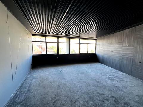 коммерческая по адресу Леси Украинки бульв., 23