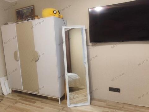 квартира за адресою Анни Ахматової вул., 30