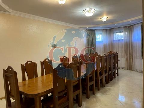 дом по адресу Свободы ул. (Леніна)