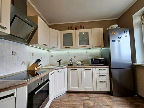 квартира за адресою Юрія Кондратюка вул., 3