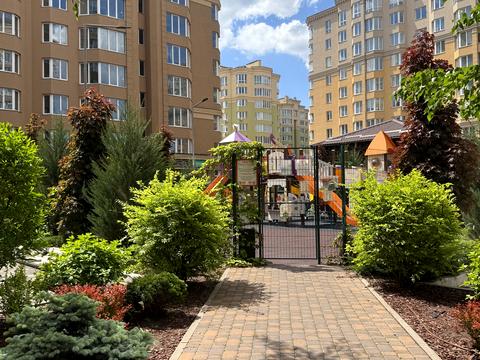 квартира за адресою Академіка Амосова вул., 67