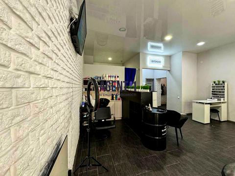 комерційна за адресою Садова вул., 1В
