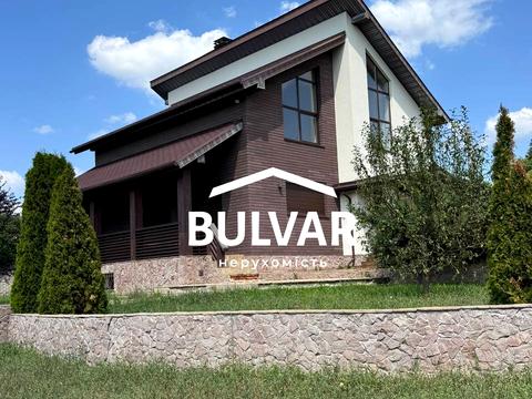 дом по адресу пгт. Песочин, Будівельна вул.