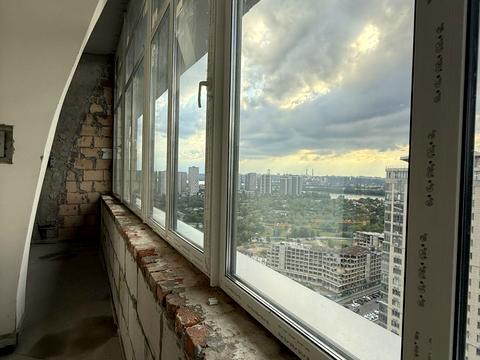коммерческая по адресу Днепровская набережная ул., 14