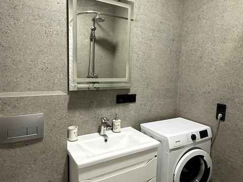 квартира за адресою Святослава Хороброго вул., 11-Б