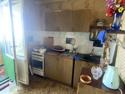 квартира за адресою Автозаводська вул., 77